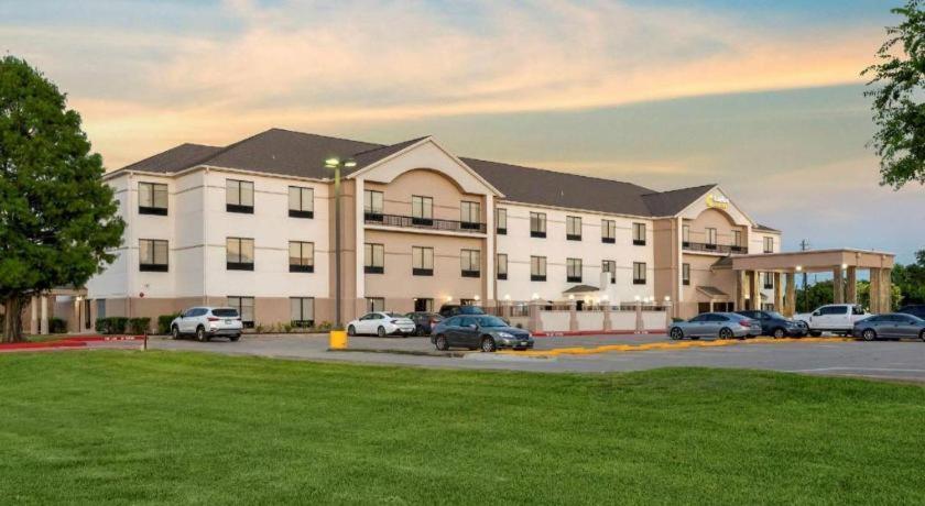 Comfort Suites La Porte - Baytown Exterior photo